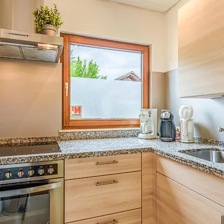 12 In Kirchheim (Hessen)