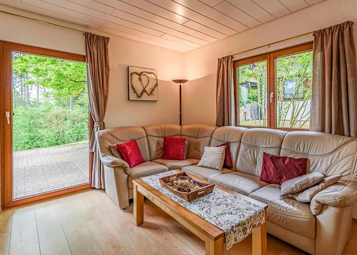 12 In Kirchheim (Hessen)